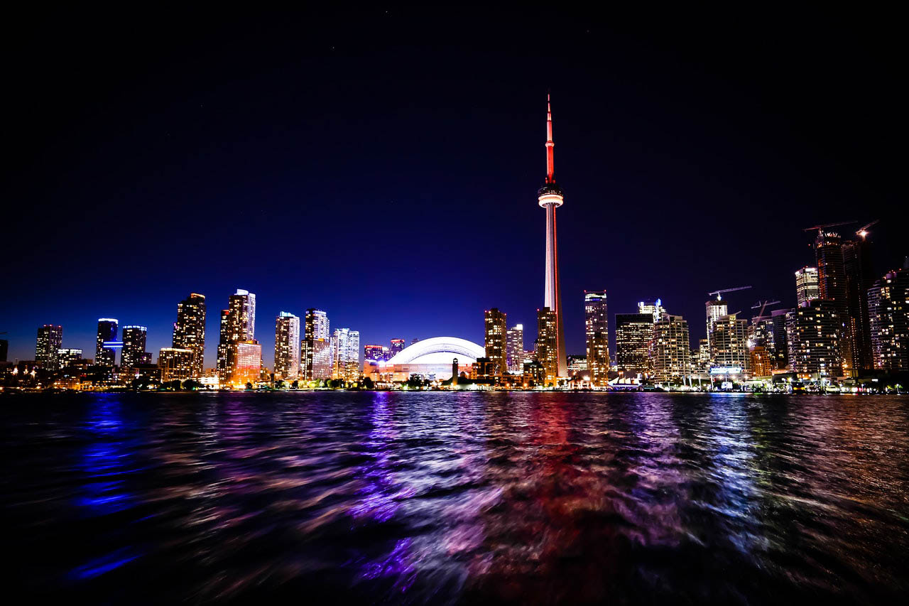 Toronto skyline at night